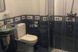 Apartment for sale, 5 Room, Old building, Batumi