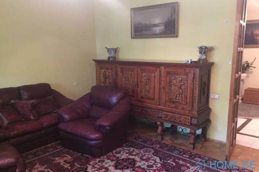 Apartment for sale, 6 Room, Old building, Tbilisi, vake