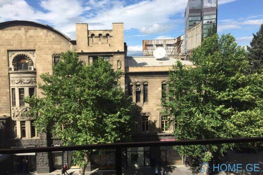For Rent, 3 Room, Old building, Tbilisi, Mtatsminda