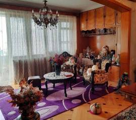 იყიდება ბინა, 4 ოთახიანი, ძველი აშენებული, თბილისი, მუხიანი