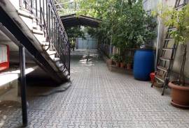 Lease Apartment, 2 Room, Old building, Tbilisi, Avlabari