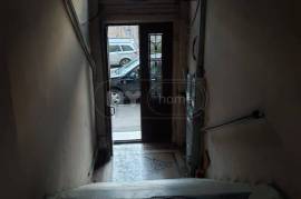ქირავდება ბინა, 2 ოთახიანი, ძველი აშენებული, თბილისი, ჩუღურეთი