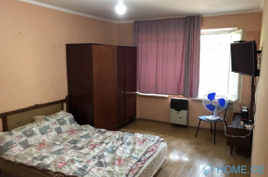 Apartment for sale, 1 Room, Old building, Tbilisi, saburtalo