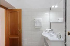 Lease Apartment, 3 Room, New building, Tbilisi, Chugureti