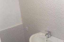 For Rent, Universal commercial space, Chugureti