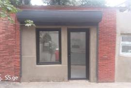 For Rent, Universal commercial space, Chugureti