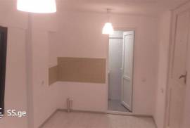 For Rent, Universal, Chugureti