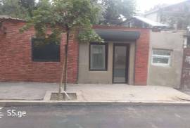 For Rent, Universal commercial space, Chugureti
