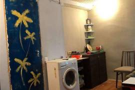 Apartment for sale, Old building, Tbilisi, Mtatsminda