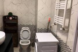 Аренда, 3 Kомнатная, Новостройка, Тбилиси, vake