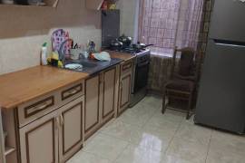 იყიდება ბინა, 3 ოთახიანი, ძველი აშენებული, გურჯაანი, გურჯაანი