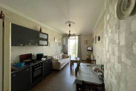 Apartment for sale, Old building, Sanzona