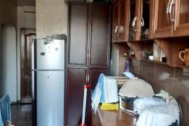 Apartment for sale, Old building, Mukhiani