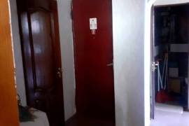 Apartment for sale, Old building, Mukhiani