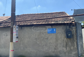 იყიდება სახლი, 2 ოთახიანი, თბილისი, ჩუღურეთი