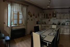 House For Rent, 8 Room, Bolnisi
