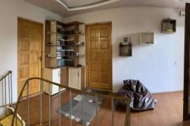 House For Rent, 8 Room, Bolnisi