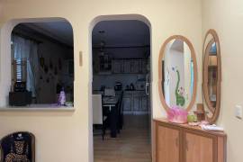 House For Rent, 8 Room, Bolnisi