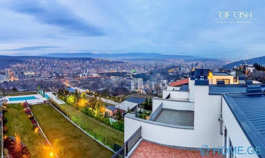 იყიდება სახლი, 8 ოთახიანი, თბილისი, ვაკე