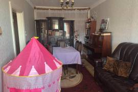 Apartment for sale, Old building, Avtokarkhana Settlement