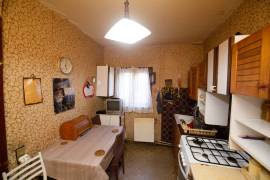 Apartment for sale, Old building, vake