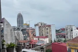 ქირავდება ბინა დღიურად, 3 ოთახიანი, ახალი აშენებული, ბათუმი, რუსთაველის უბანი