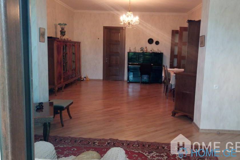 Apartment for sale, 4 Room, Old building, Tbilisi, saburtalo