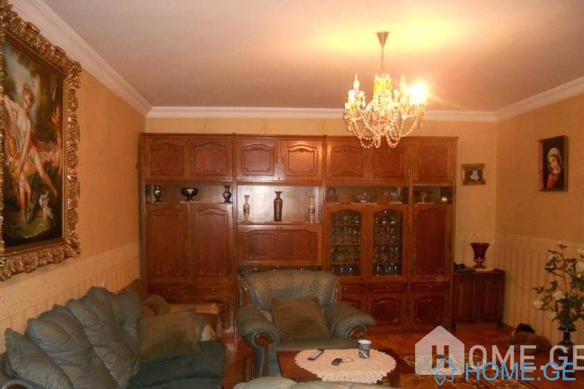 Продается квартира, 3 Kомнатная, Старое здание, Тбилиси, Варкетили