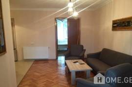 ქირავდება ბინა, 2 ოთახიანი, ძველი აშენებული, თბილისი, საბურთალო