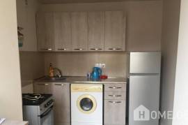 ქირავდება ბინა, 2 ოთახიანი, ძველი აშენებული, თბილისი, საბურთალო