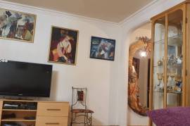 Apartment for sale, 3 Room, Old building, Tbilisi, Districts of Vazha-Pshavela