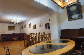Apartment for sale, 3 Room, Old building, Tbilisi, Districts of Vazha-Pshavela