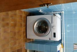 For Rent, 3 Room, Old building, Tbilisi, saburtalo