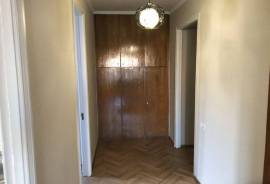 For Rent, 3 Room, Old building, Tbilisi, saburtalo