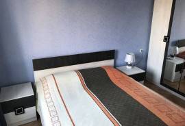 For Rent, 3 Room, Old building, Tbilisi, saburtalo