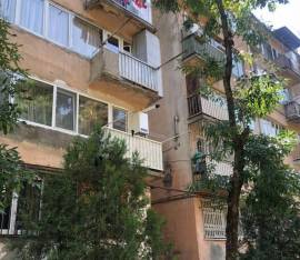 Apartment for sale, 3 Room, Old building, Tbilisi, Districts of Vazha-Pshavela