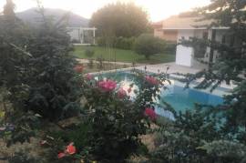 House For Sale, Saguramo