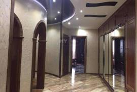 Apartment for sale, 5 Room, Old building, Tbilisi, Mukhiani