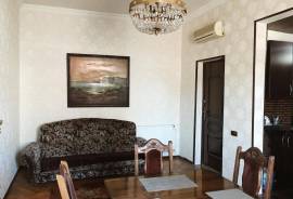 Daily Apartment Rent, 4 Room, Old building, Batumi, Tchaobi