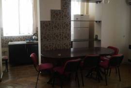 For Rent, 4 Room, Old building, Tbilisi, Avlabari