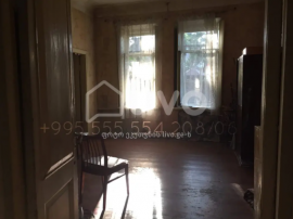 Продается квартира, 4 Kомнатная, Старое здание, Тбилиси, Вера