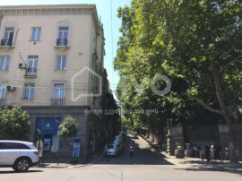 Продается квартира, 4 Kомнатная, Старое здание, Тбилиси, Вера