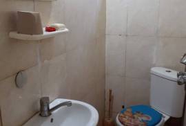 Продается квартира, 1 Kомнатная, Старое здание, Тбилиси, Чугурети