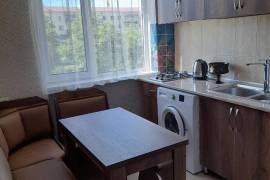 Daily Apartment Rent, Old building, Poti