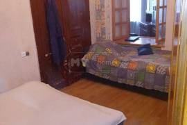 Продается , Универсальное коммерческое помещение, Мтацминда