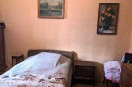 Apartment for sale, 4 Room, Old building, Tbilisi, vake