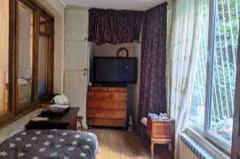 Apartment for sale, 4 Room, Old building, Tbilisi, vake
