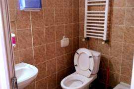 Продается квартира, 5 Kомнатная, Старое здание, Тбилиси, Чугурети