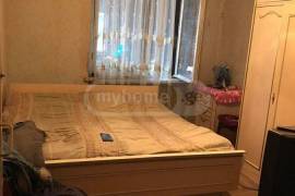 Apartment for sale, Old building, Krtsanisi