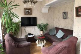 Продается квартира, 7 Kомнатная, Старое здание, Тбилиси, saburtalo